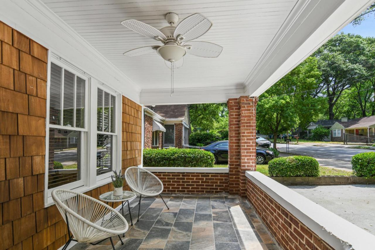 Sun Lit Bungalow With Good Vibes And Lots Of Wine - Designedbydom AtlantaAtlanta  Kültér fotó